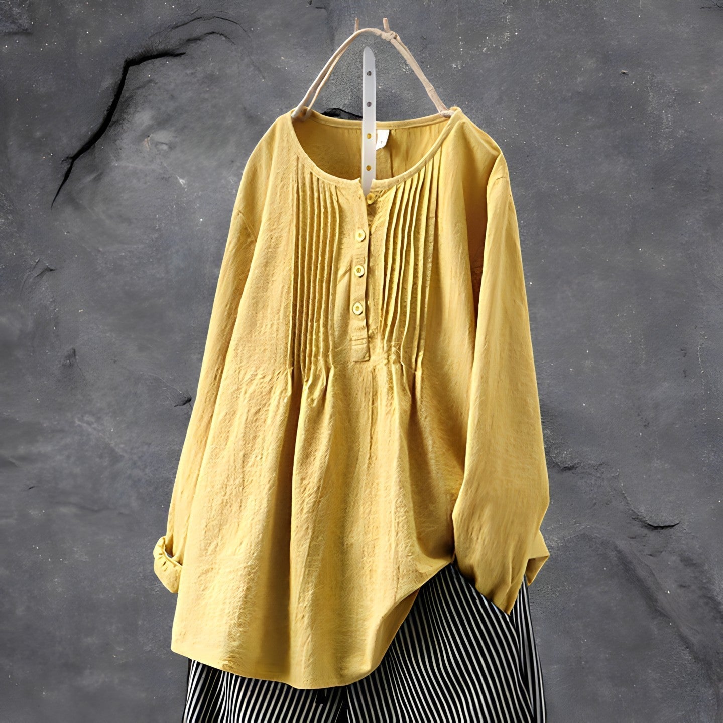 Yellow / UK 24 (5XL)