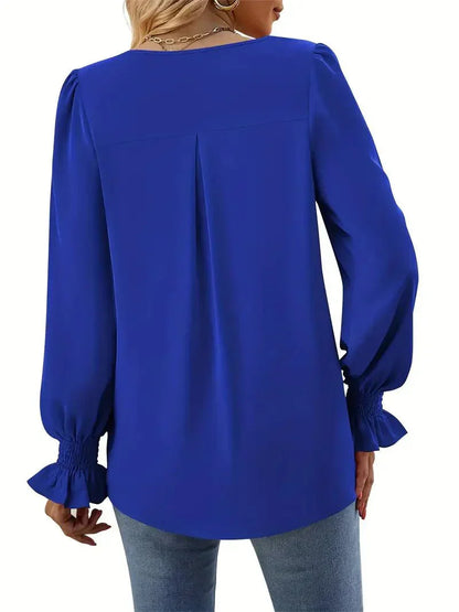 Lousie - Classy V-Neck Top