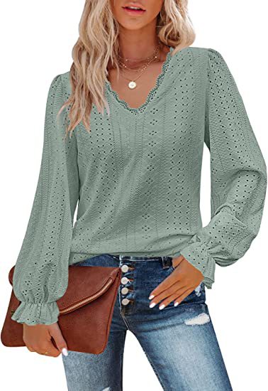 Amaris – Scalloped Eyelet Blouse