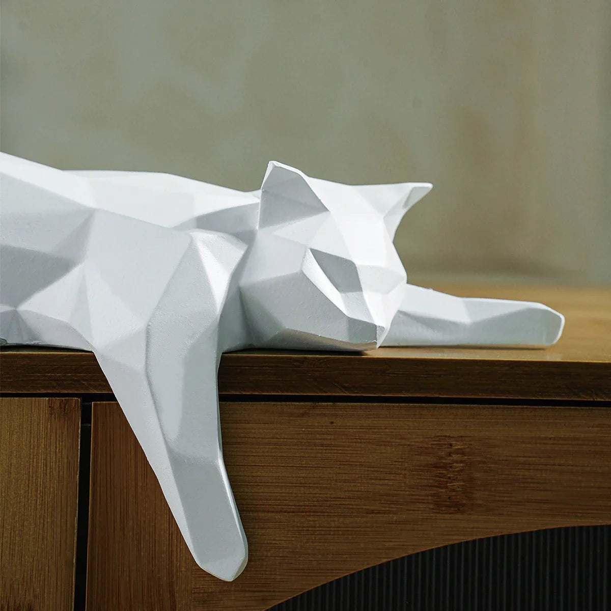 Elvianne - Geometric Cat Sculpture